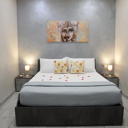 卡塔尼亚Casa Vacanze La Dolce Casa别墅 外观 照片